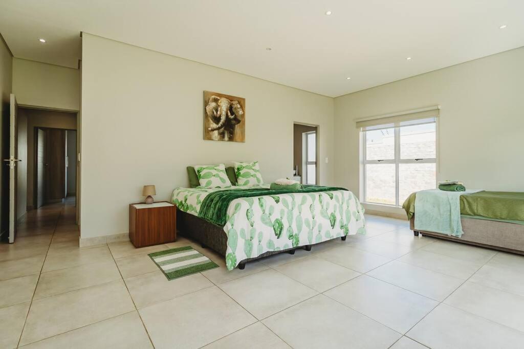 Holiday home Knights Retreat On Kingswood Golf Estate *
